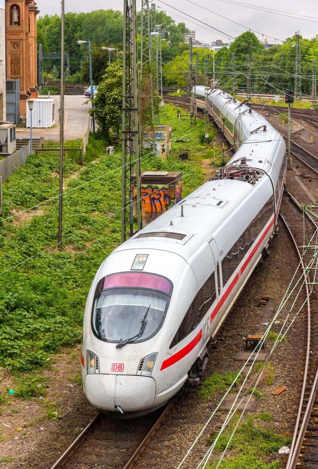 Kør med tysk ICE-tog det meste af rejsen gennem Tyskland