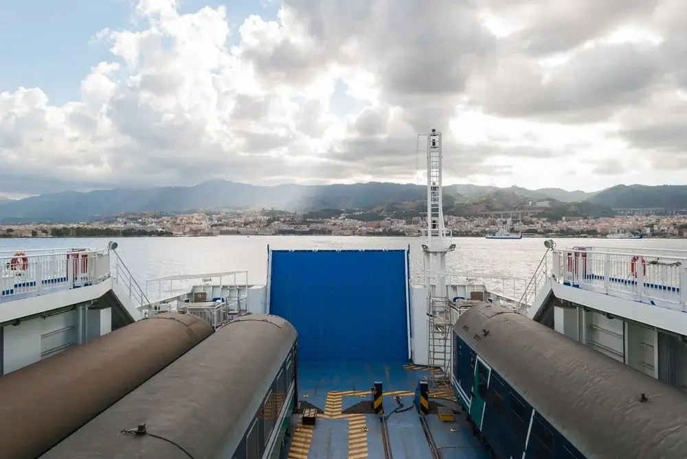 Togfærge til Sicilien