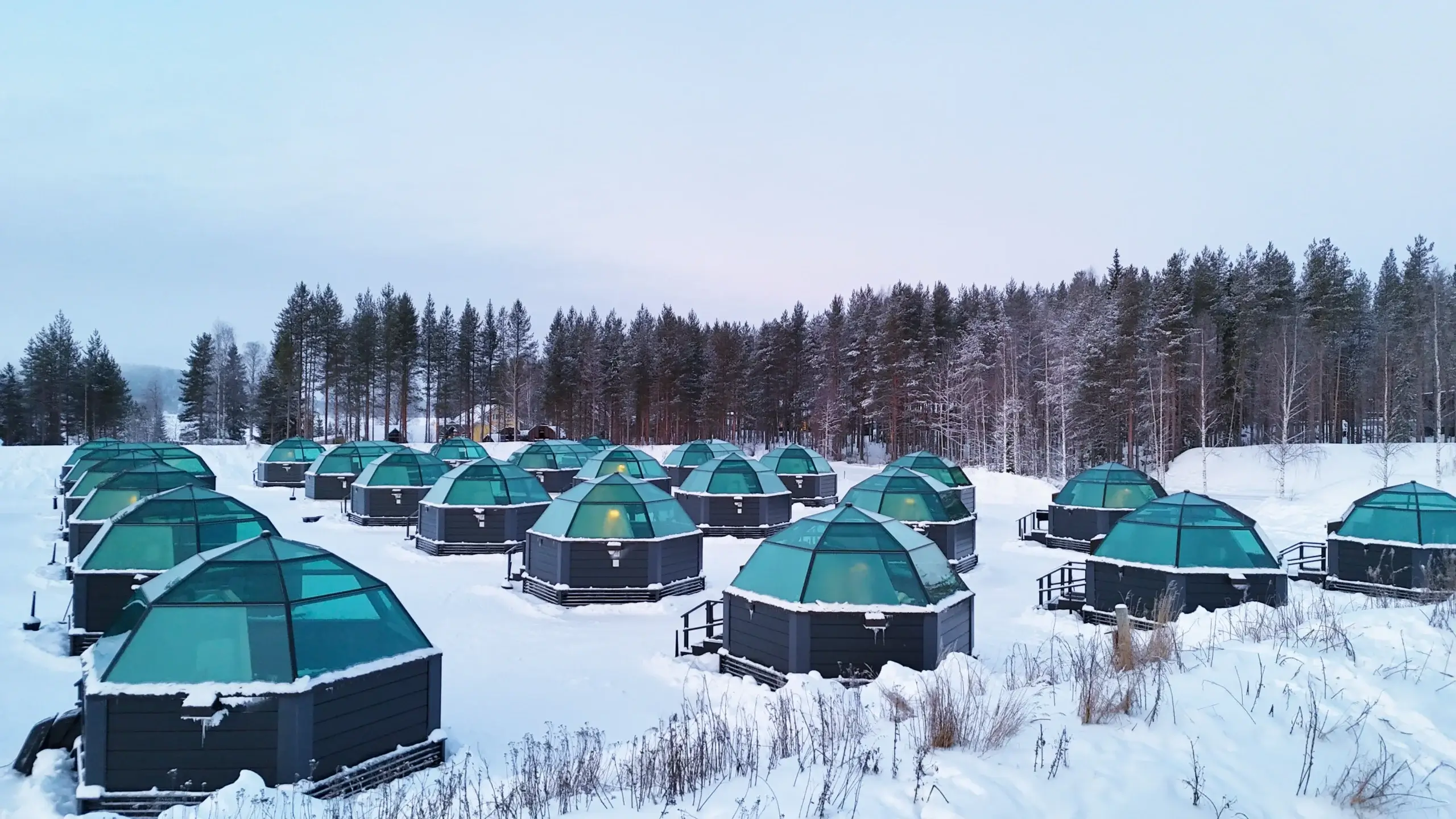Glass-Igloos på SnowHotel