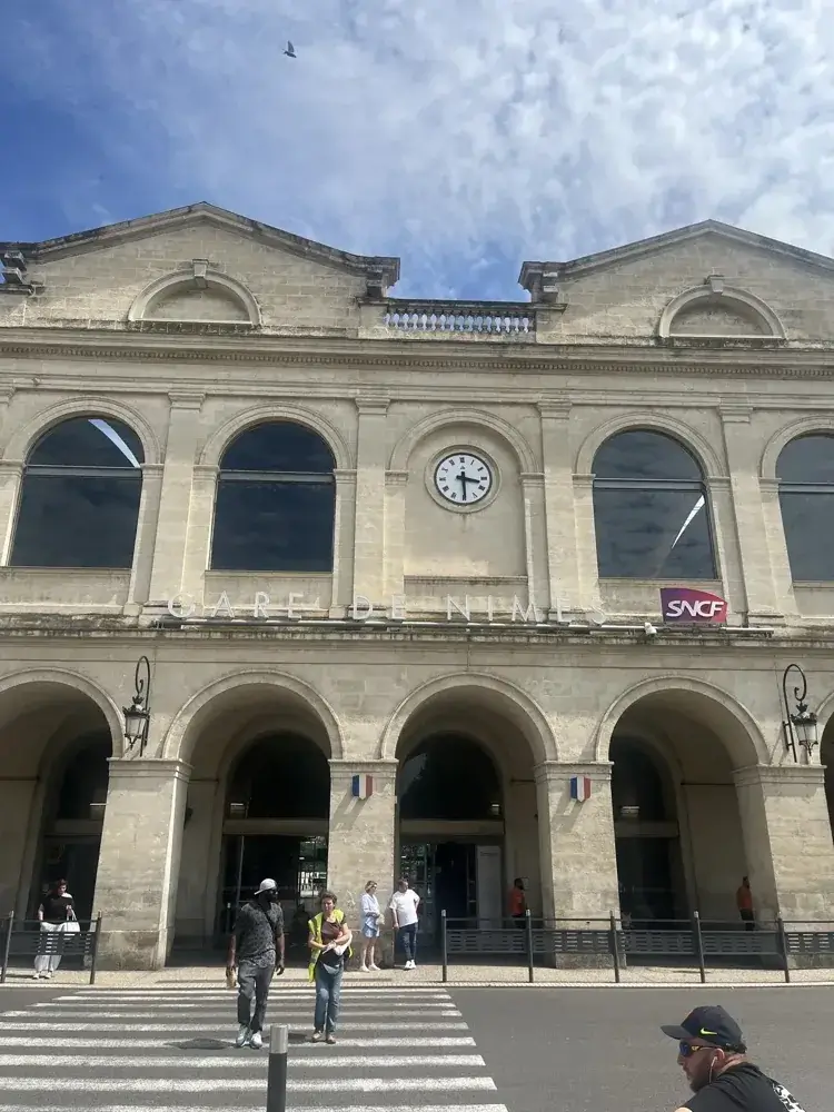 Nîmes togstation